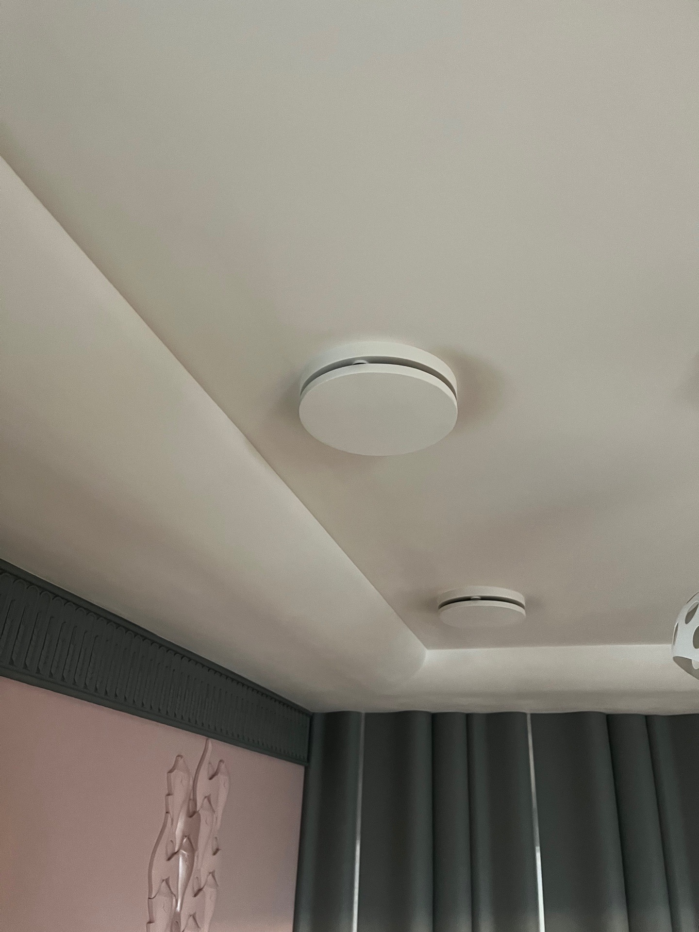 Вентиляционный щелевой диффузор из гипса D160