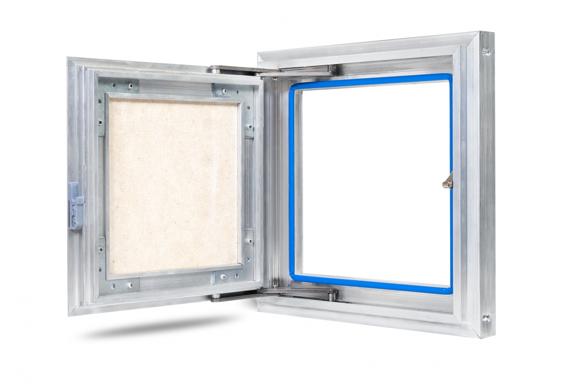 Люк Визионер "Триумф" 250х250 нажимной под плитку